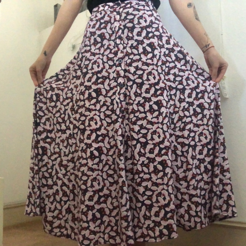 H&M Flowy Floral Skirt Size 12